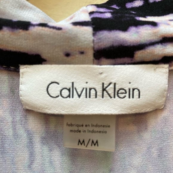 CALVIN Klein Patterned Blouse. - Picture 3 of 5